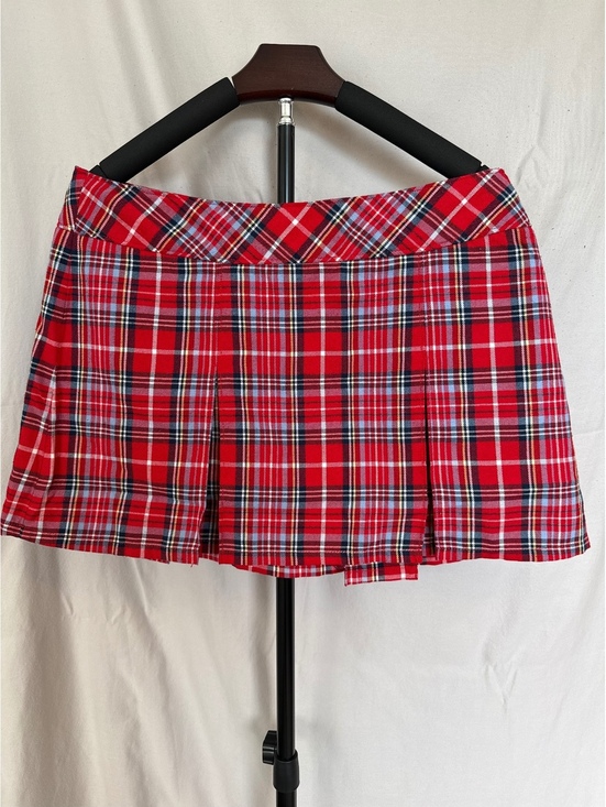 Abercrombie & Fitch Dresses & Skirts - Vintage Y2K Abercrombie & Fitch Red Plaid Pleated Mini Skirt Size 6